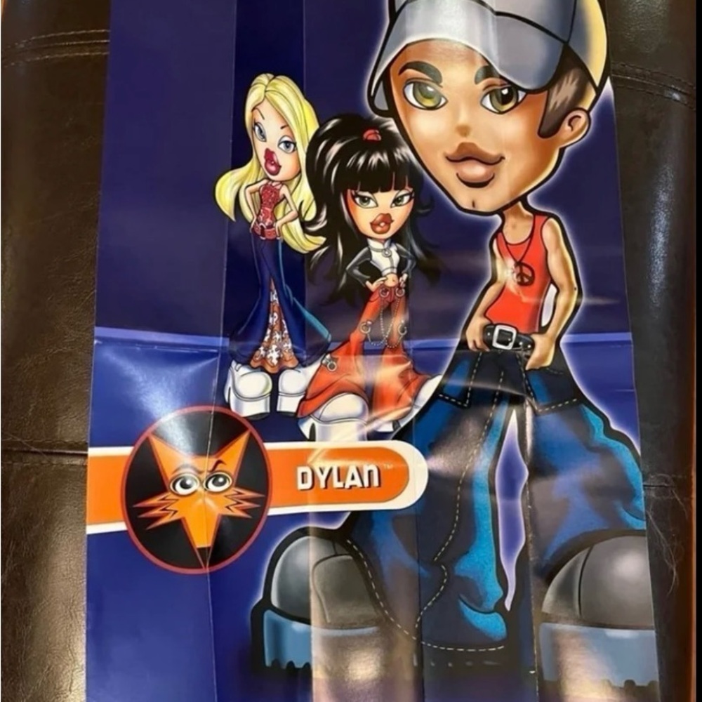 Vintage Bratz Dylan doll with pillows and Accessories - 2002 - Picture 6 of 10